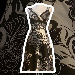 •Romy Women's Satin Black/White Floral Sleeveless Dress!